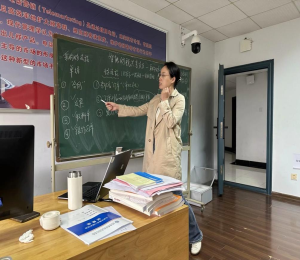 澳门十大赌博正规官网经济贸易学院：听课评课促教研、议课思课促成长